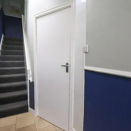 1 Ground Floor * Scarborough